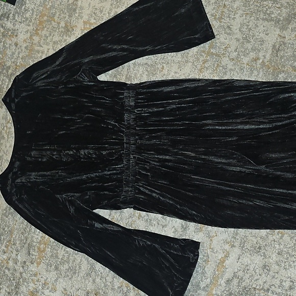 A New Day Black Velvety Jumpsuit Long Bell Sleeve Elastic Waist XL - Picture 13 of 14